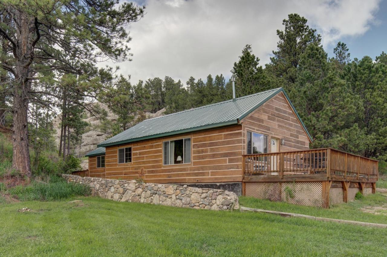 Rock Crest Lodge & Cabins Кастер Экстерьер фото