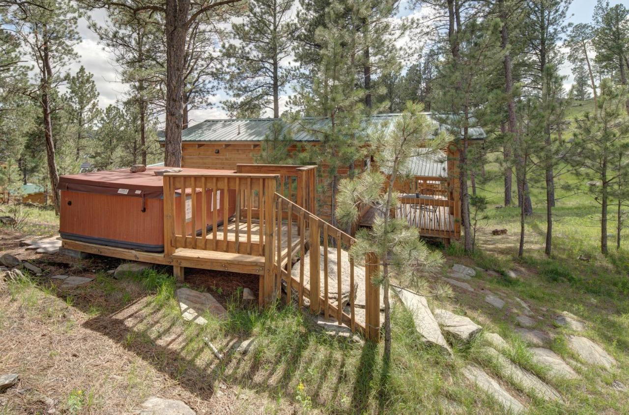 Rock Crest Lodge & Cabins Кастер Экстерьер фото