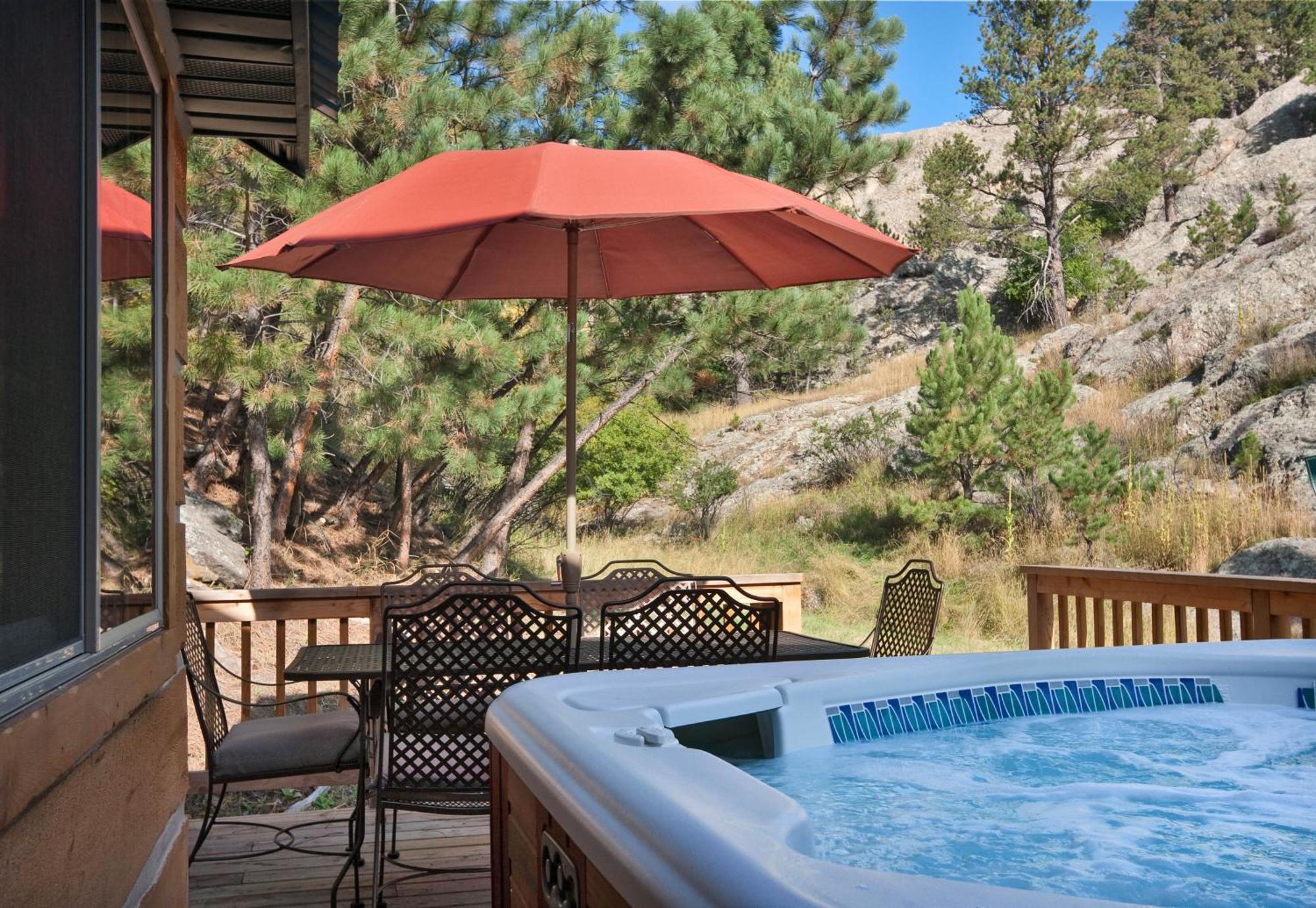 Rock Crest Lodge & Cabins Кастер Экстерьер фото
