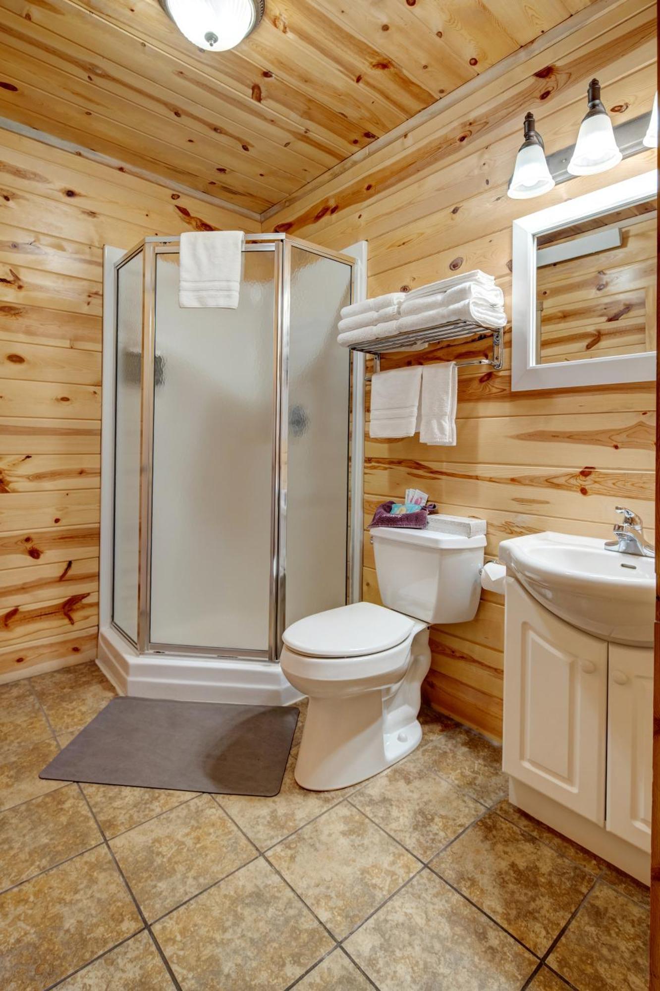 Rock Crest Lodge & Cabins Кастер Экстерьер фото
