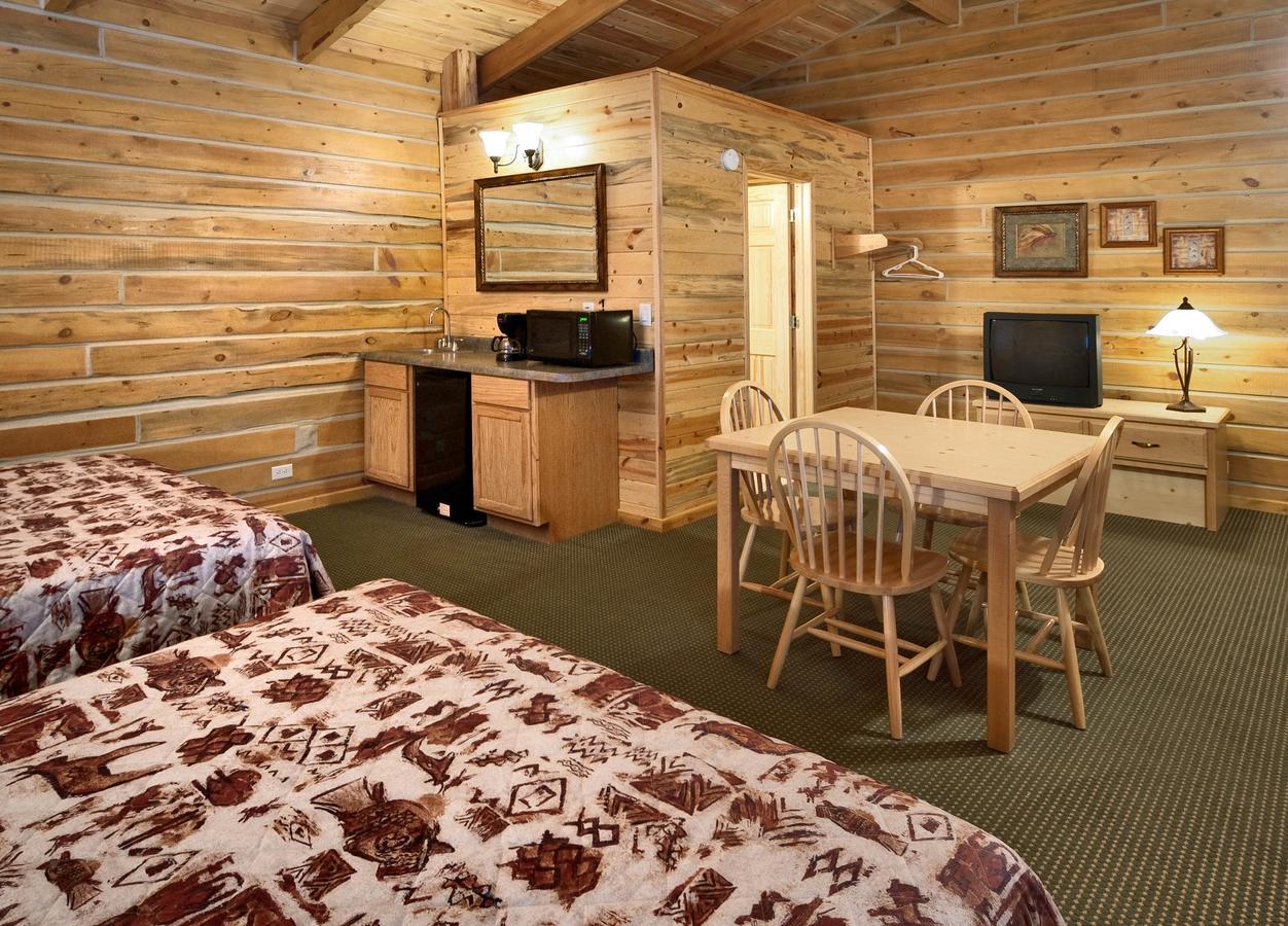 Rock Crest Lodge & Cabins Кастер Экстерьер фото