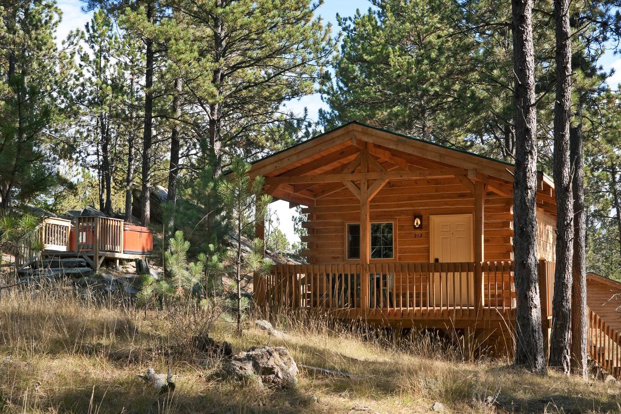 Rock Crest Lodge & Cabins Кастер Экстерьер фото