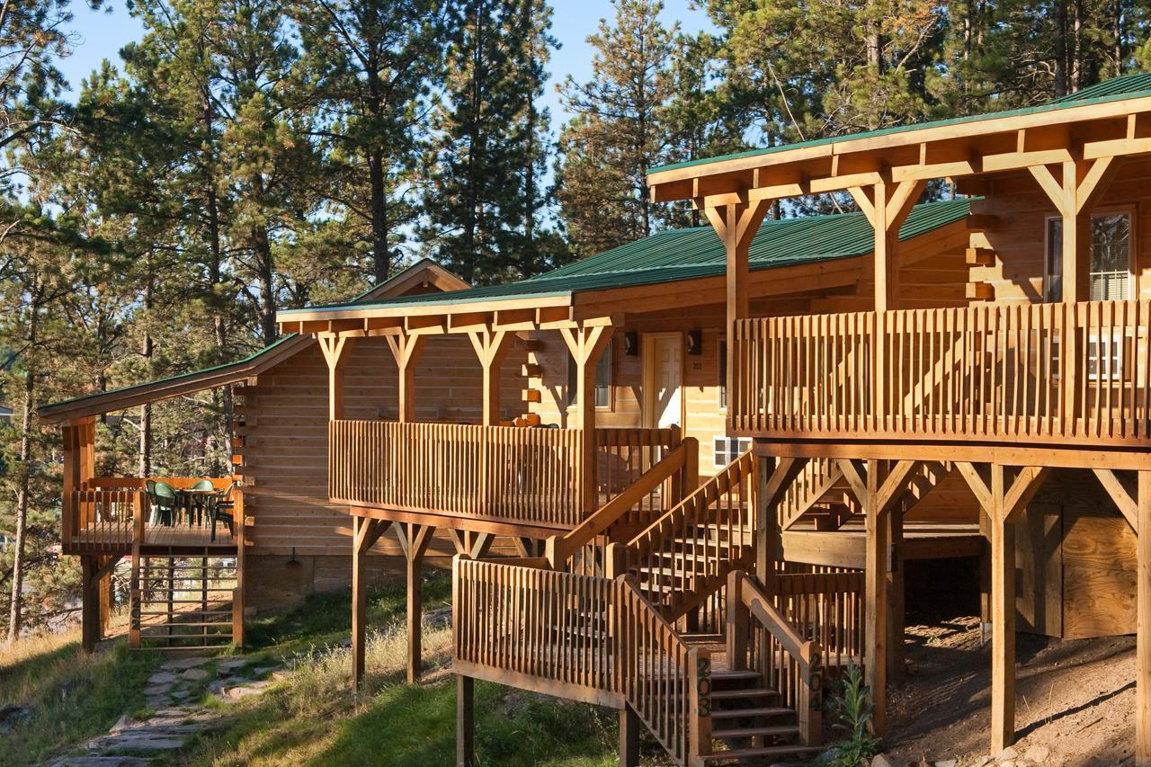 Rock Crest Lodge & Cabins Кастер Экстерьер фото