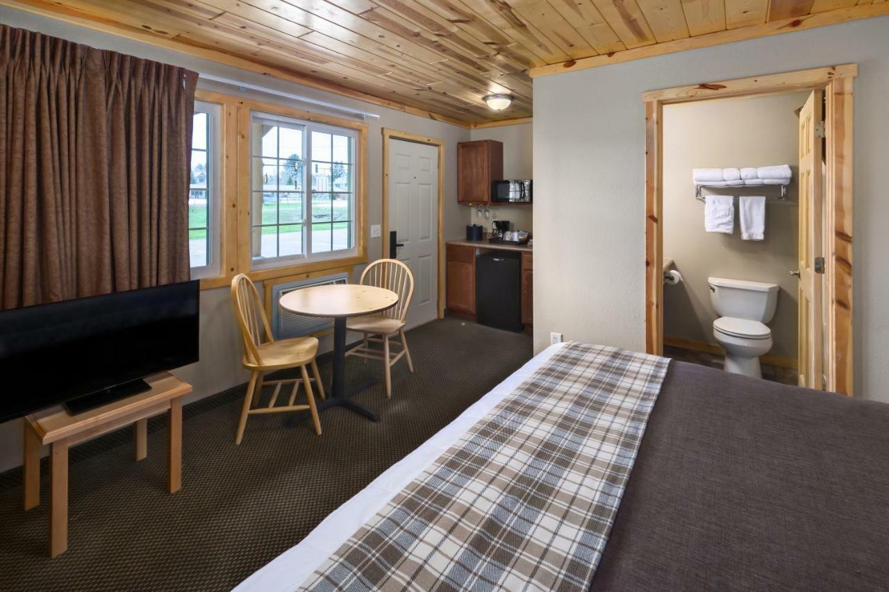Rock Crest Lodge & Cabins Кастер Экстерьер фото