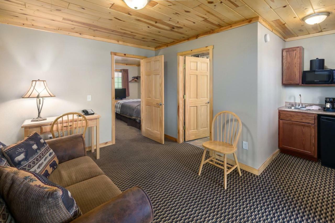 Rock Crest Lodge & Cabins Кастер Экстерьер фото